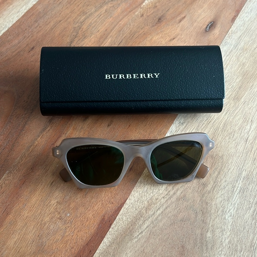 Authentic Burberry sunglasses